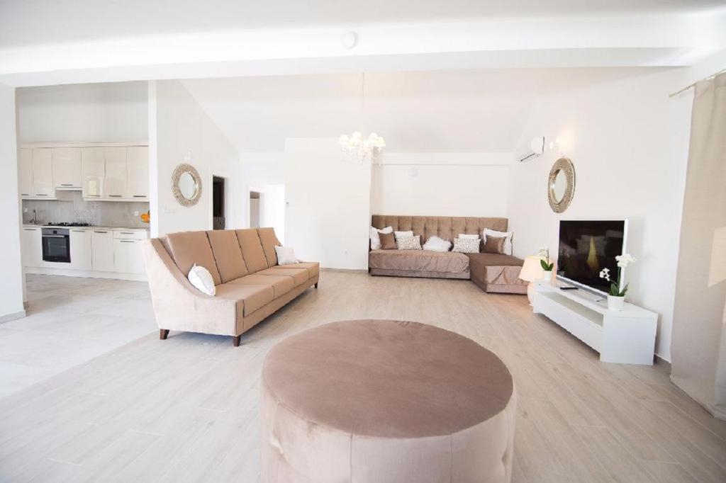 Villa Bella With Pool Novalja Ngoại thất bức ảnh