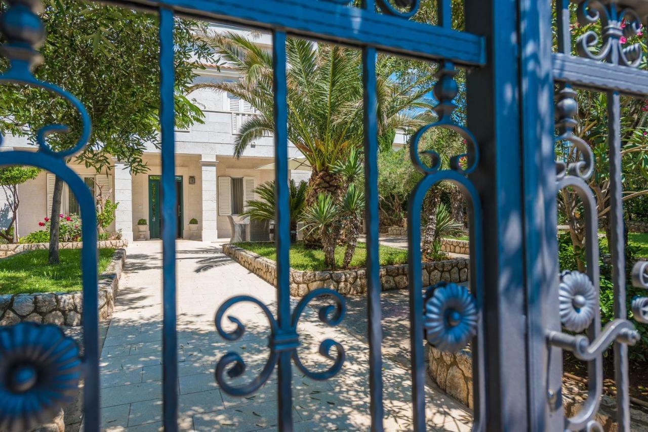 Villa Bella With Pool Novalja Ngoại thất bức ảnh